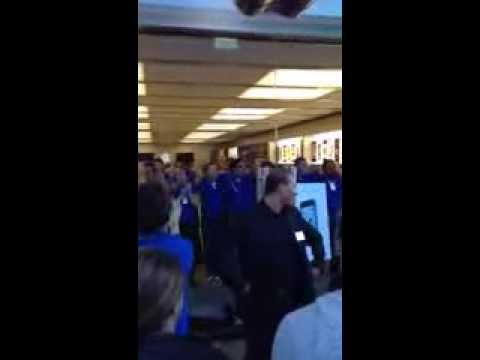 Découvrez l’Essentiel de la Sortie de l’Iphone 5S à l’Apple Store de Montpellier