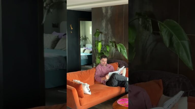 Élégance et confort : découvrez ce 4 pièces rénové avec terrasse et vue, à deux pas des Arceaux