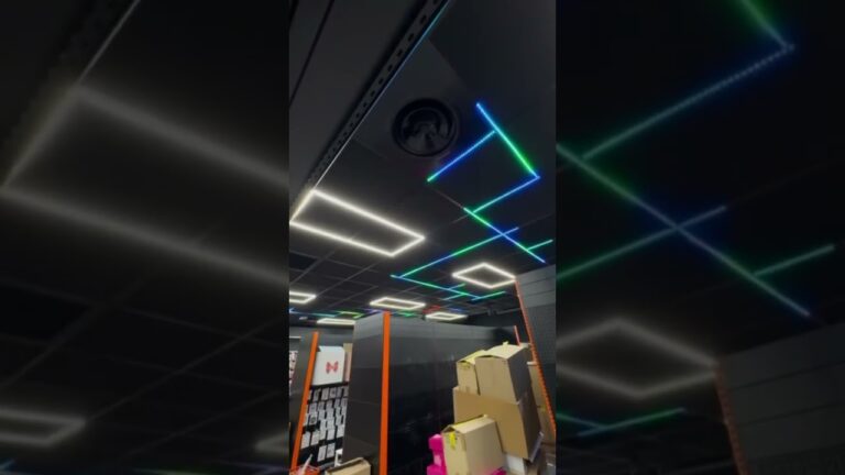 L’univers captivant du p’tit festif : entre innovation numérique et design lumineux à Montpellier